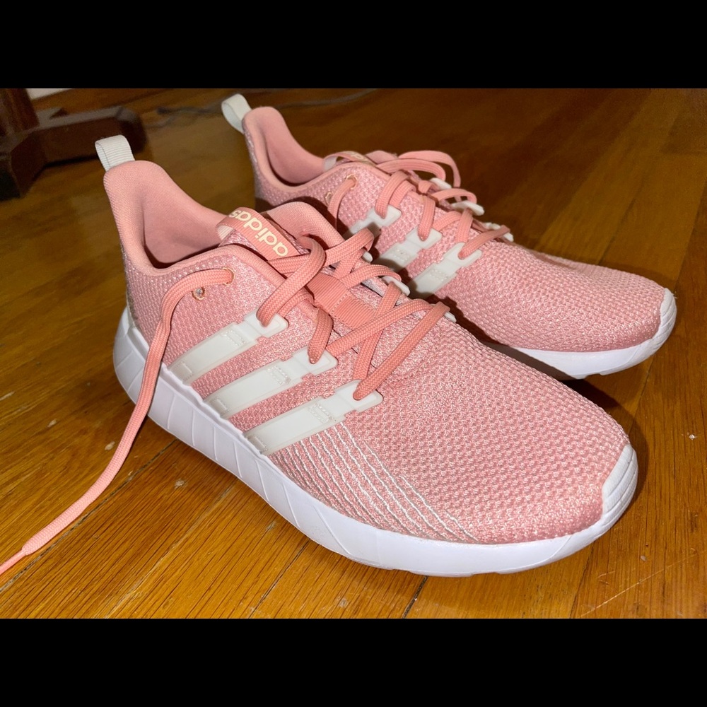 Adidas Sneakers women’s size 8.5
